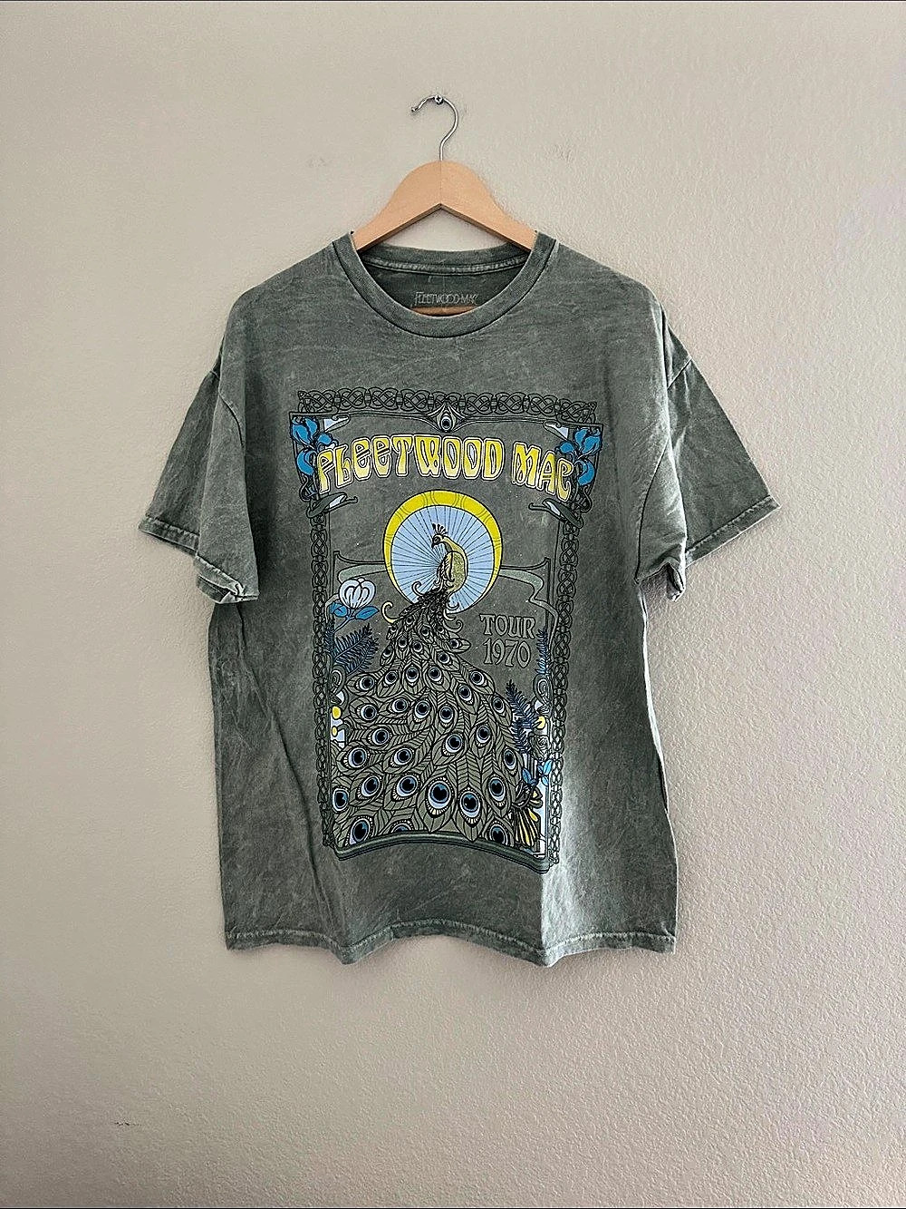 NWOT Fleetwood Mac Graphic T-Shirt